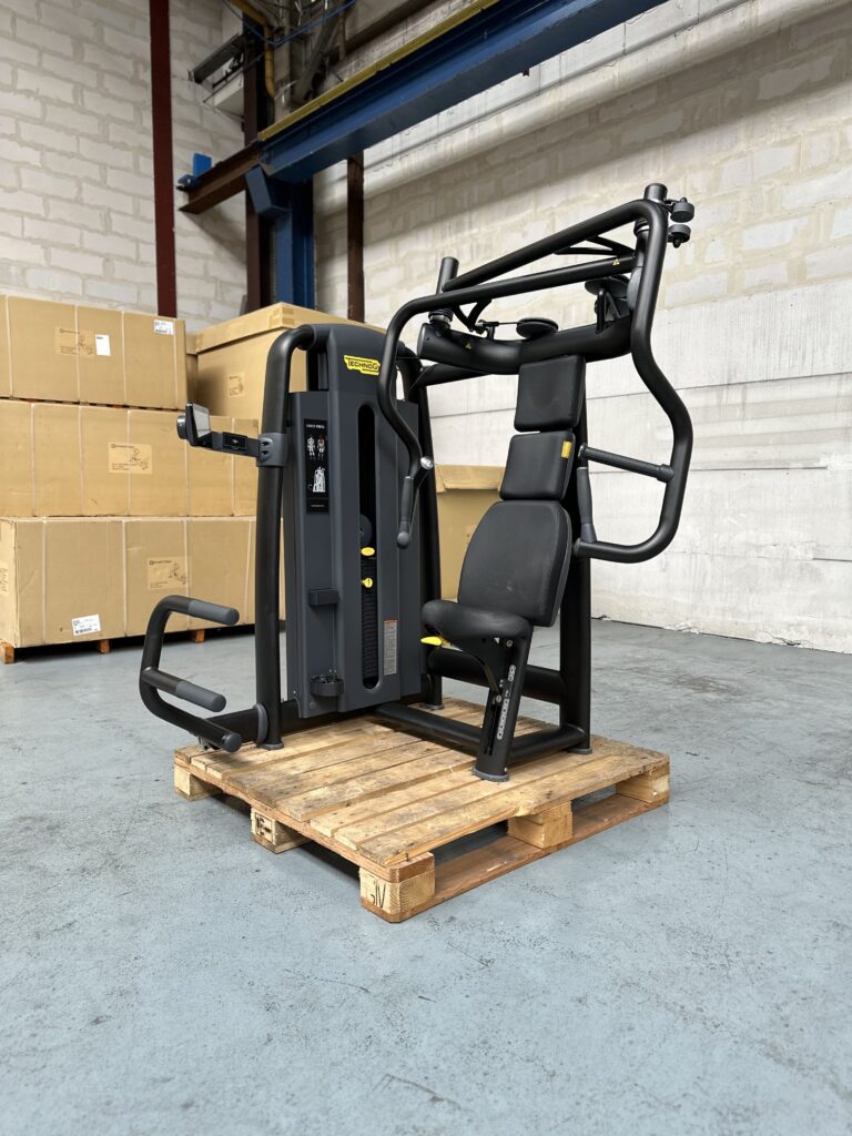 Technogym | Selection | Chest Press | ML70