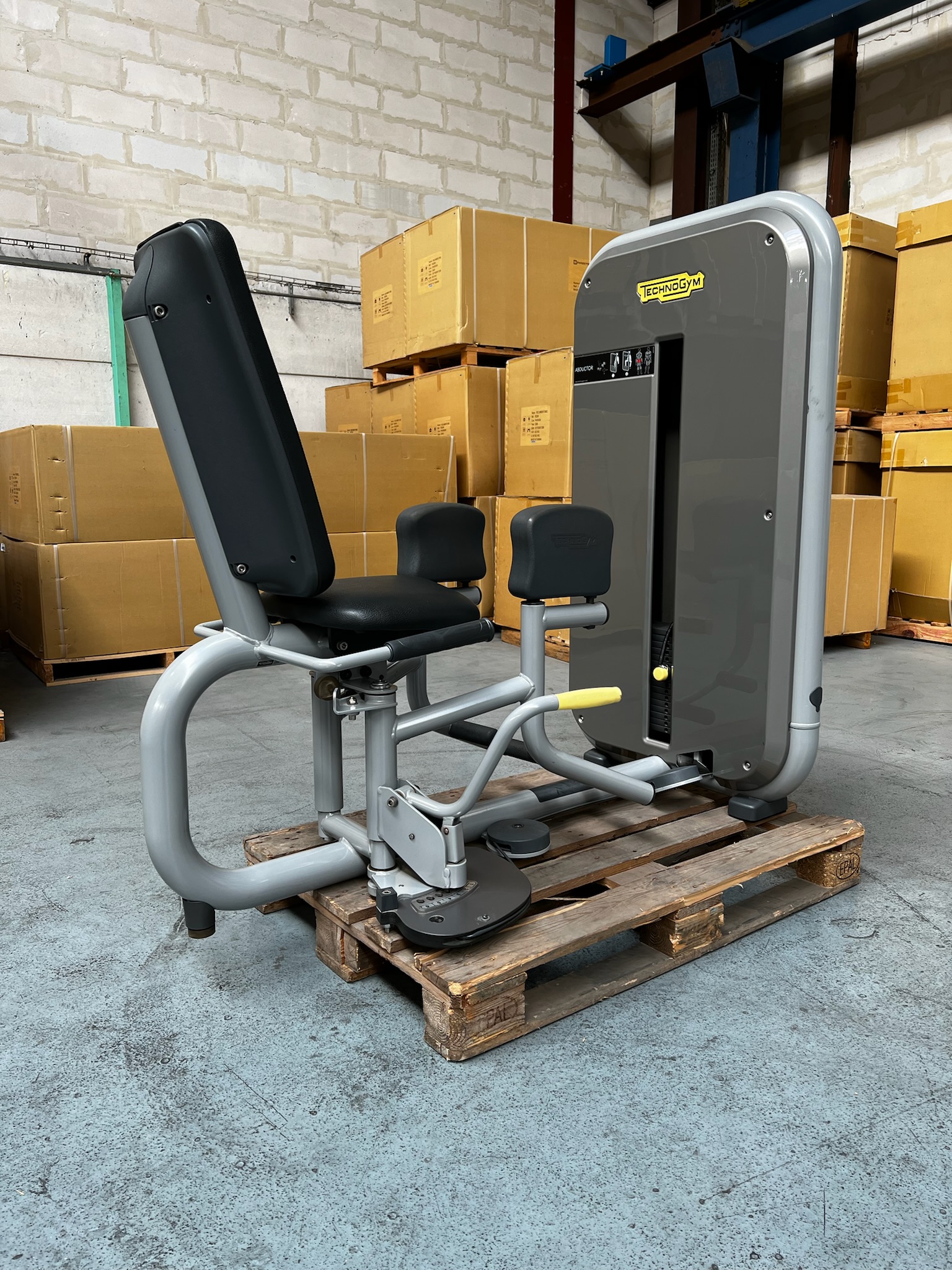 Abductor MB100 Element Technogym