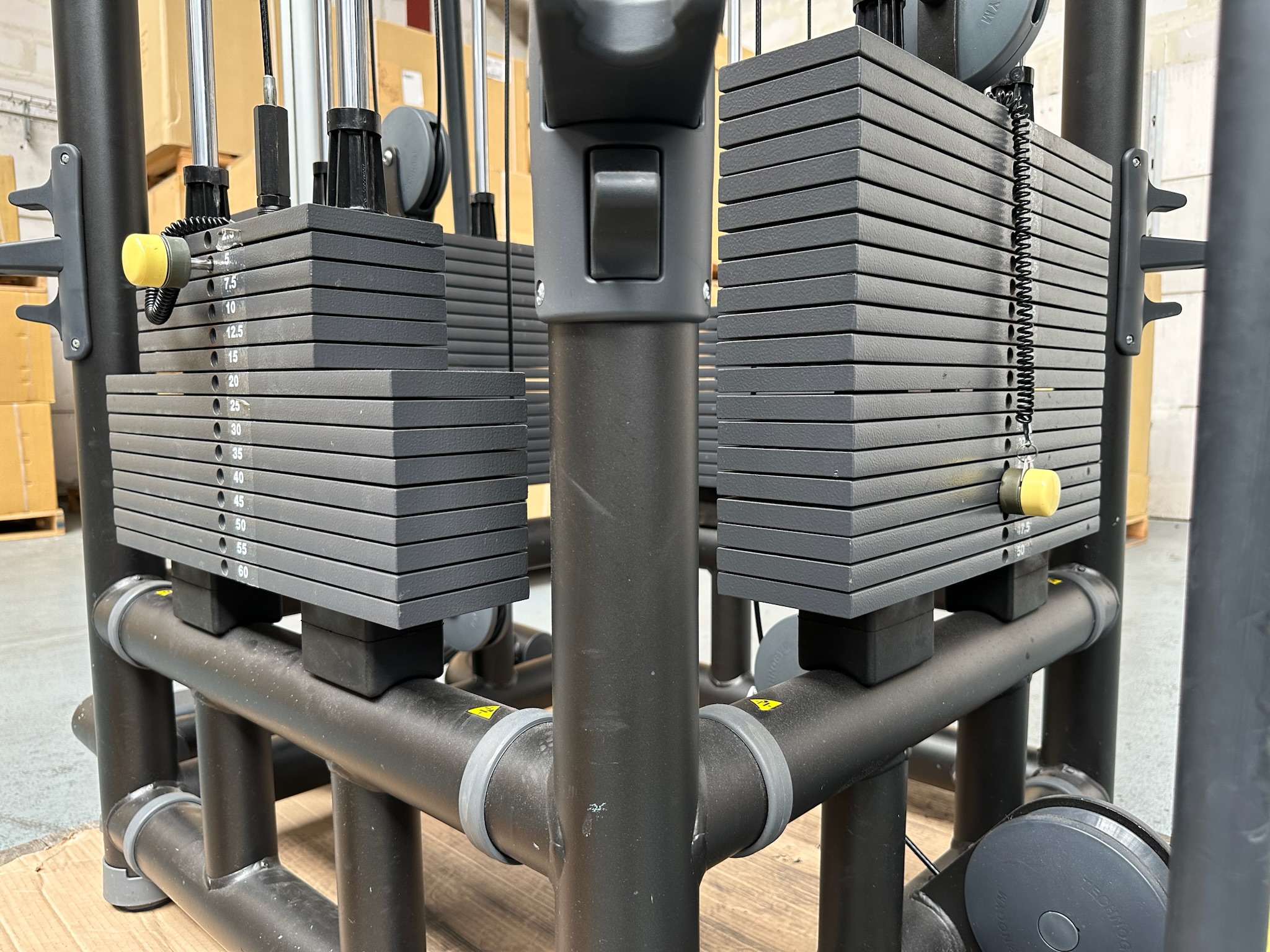 Cable Tower Technogym MB89 multi postes 4 stations jungle – Image 7