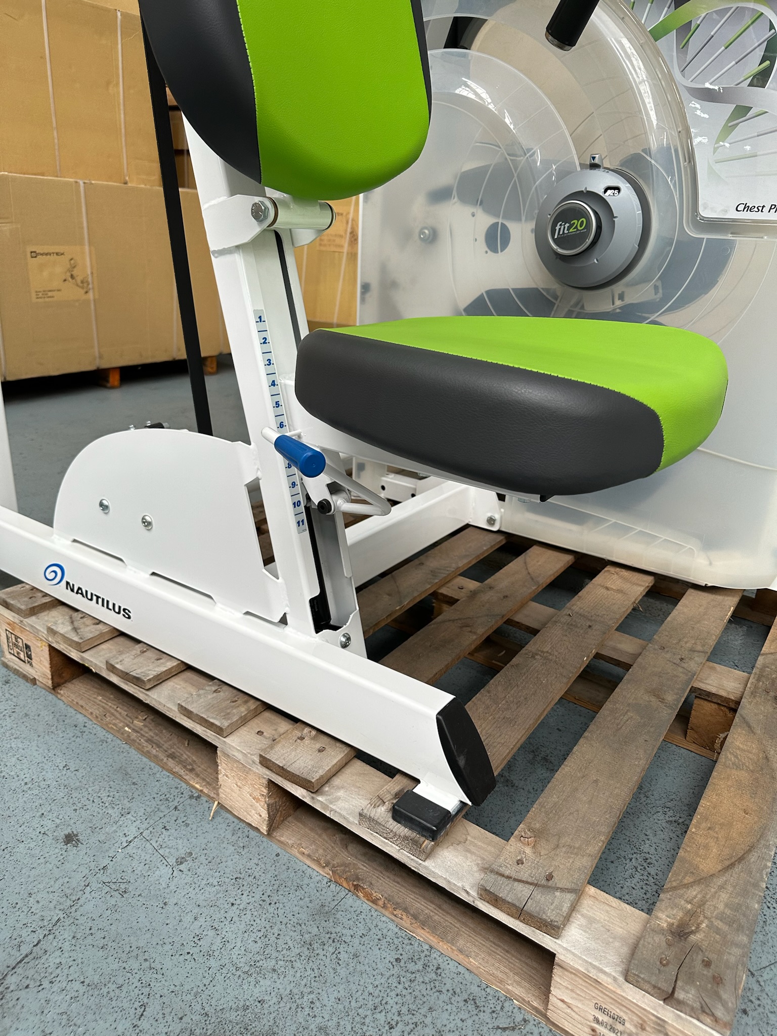 Chest Press Nautilus S6CP One – Image 5