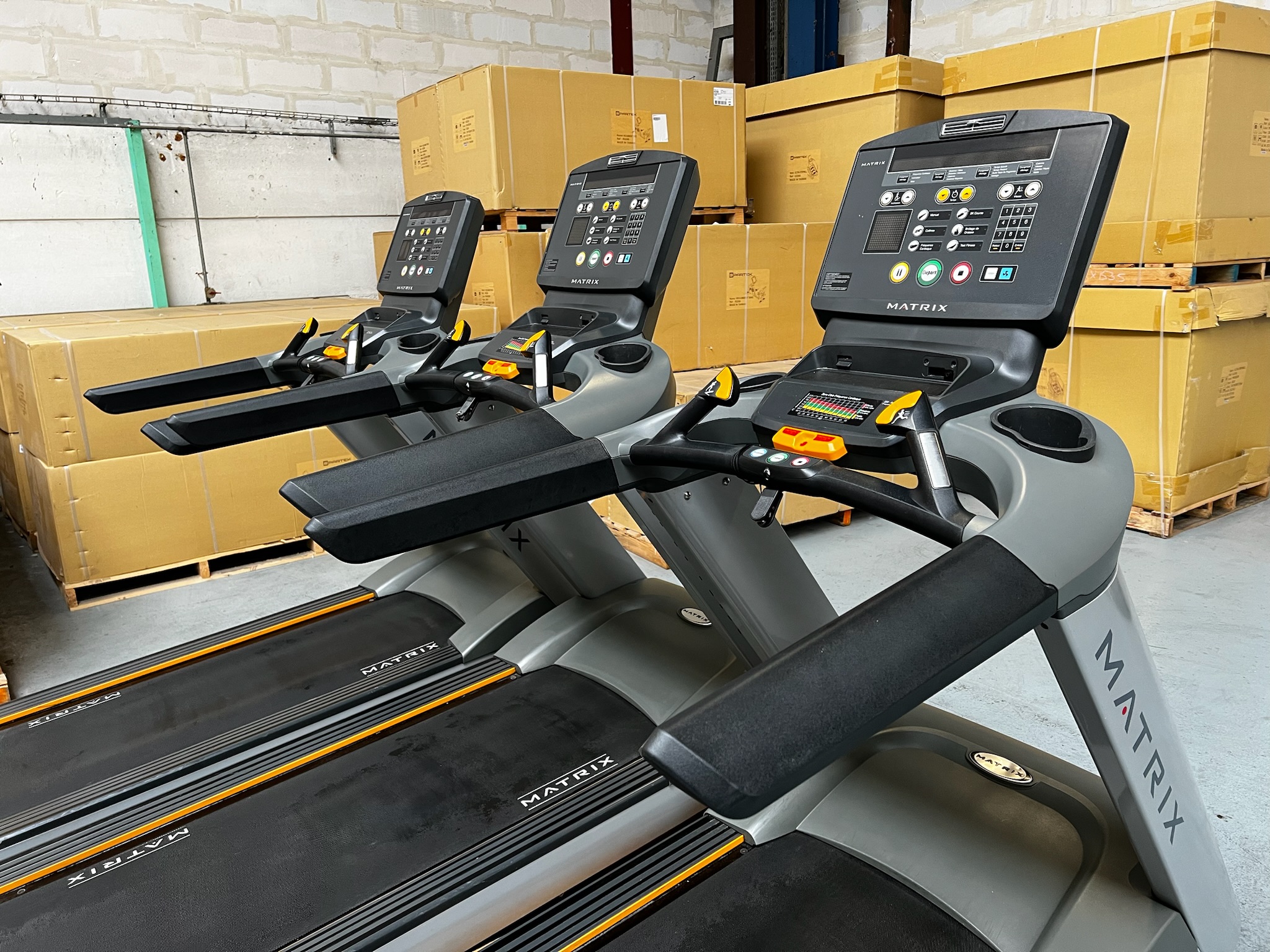 Treadmill T7X Matrix Occasion Cardio Training – Image 4