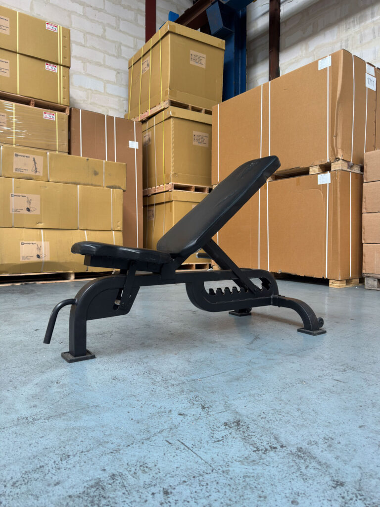 Adjustable bench Leaderfit