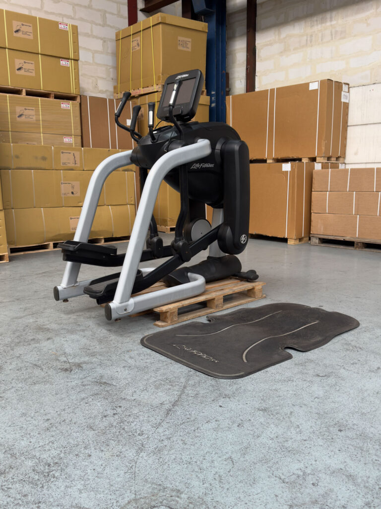Elliptical FlexStrider Life Fitness