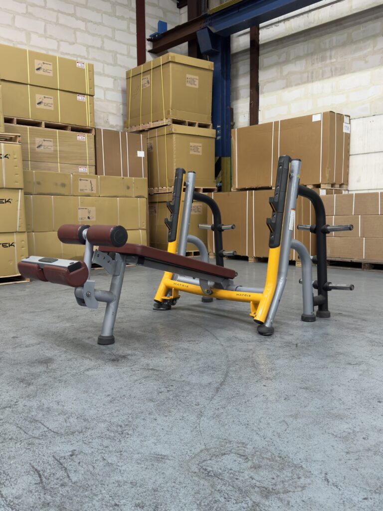 Breaker Olympic Flat Bench MG-A678 Matrix