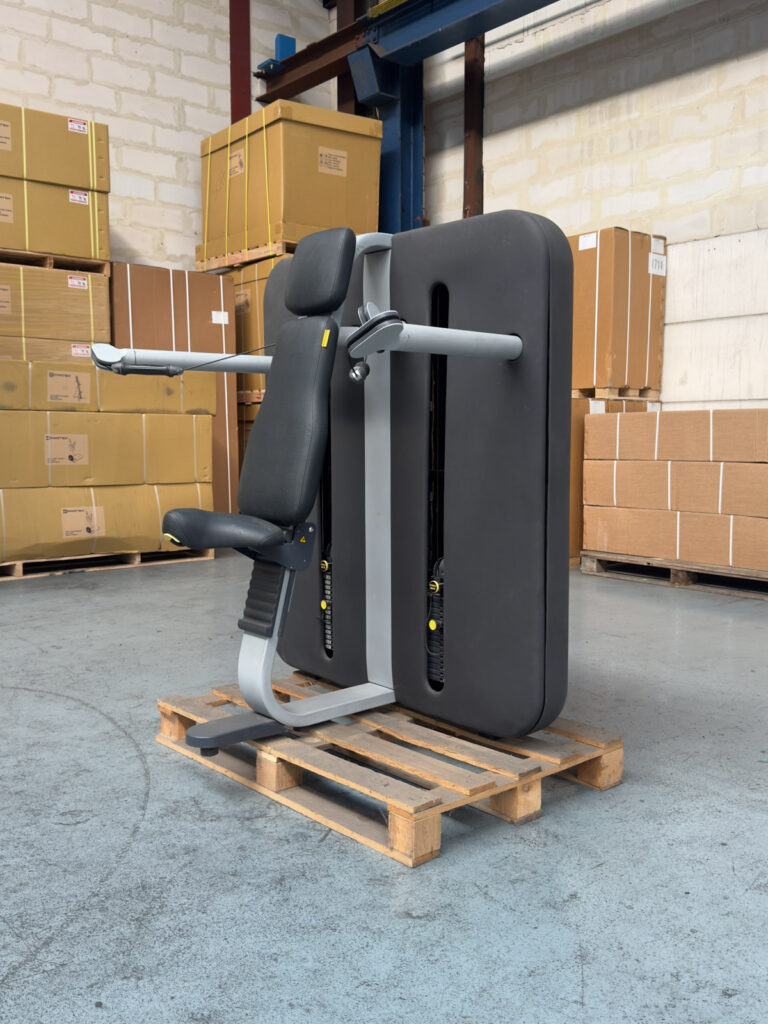 Shoulder Press MH150E Technogym