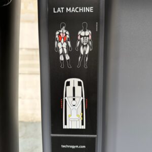 Lat Machine ML12 Technogym