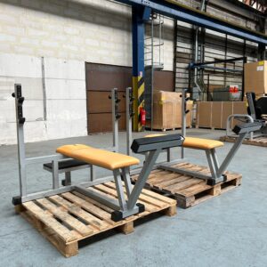 Bench P010B Technogym