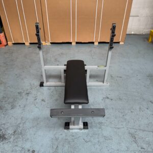 Bench P010 Technogym